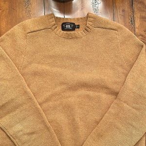 Preowned Men’s RRL wool sweater Size XL Excellent condition.